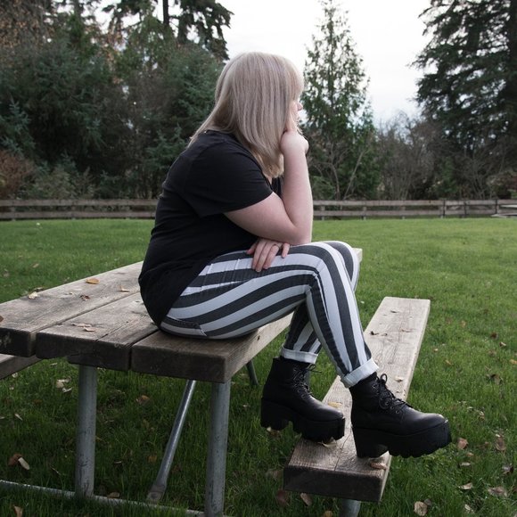 Meet your Posher, Samantha - Picture 2 of 15